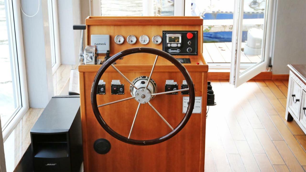 ホテル Hausboot Deluxe ベルリン エクステリア 写真